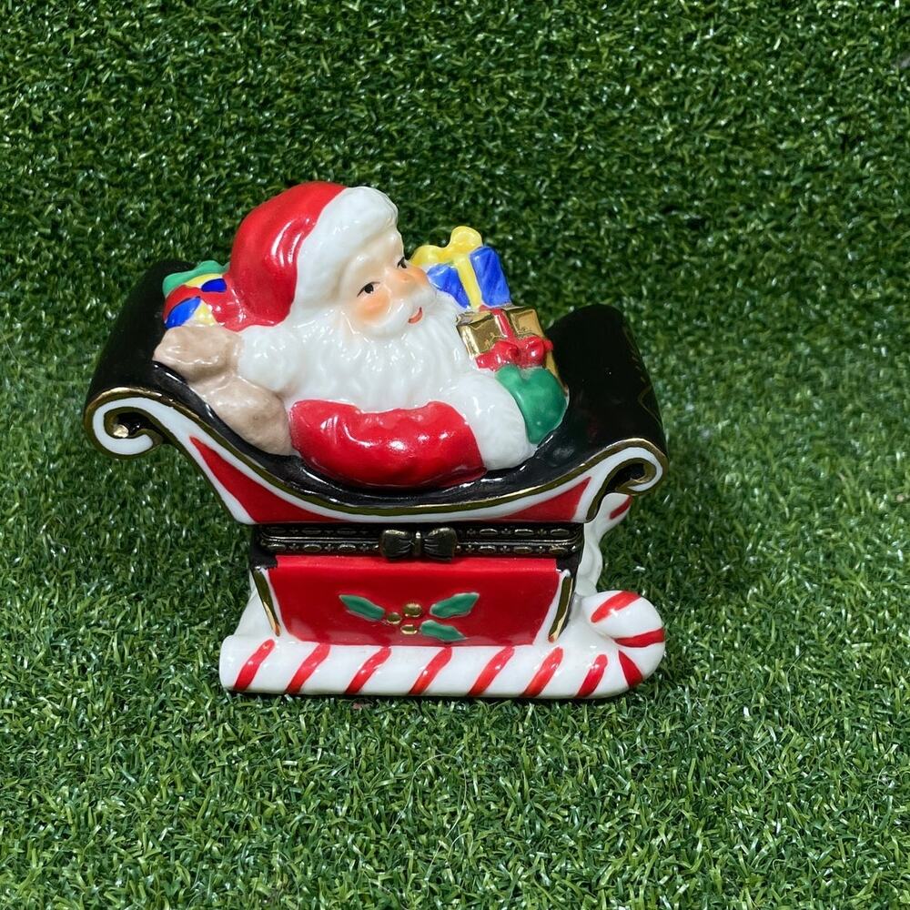 Vintage Department 56 Hinged Ceramic Trinket Box Santa Claus Candycane Sleigh